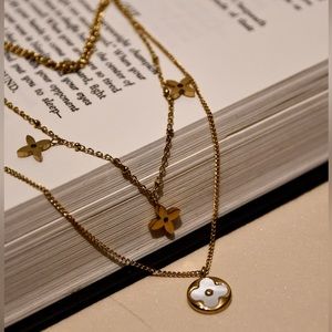 3 Piece Necklace Set with White Flower Studs